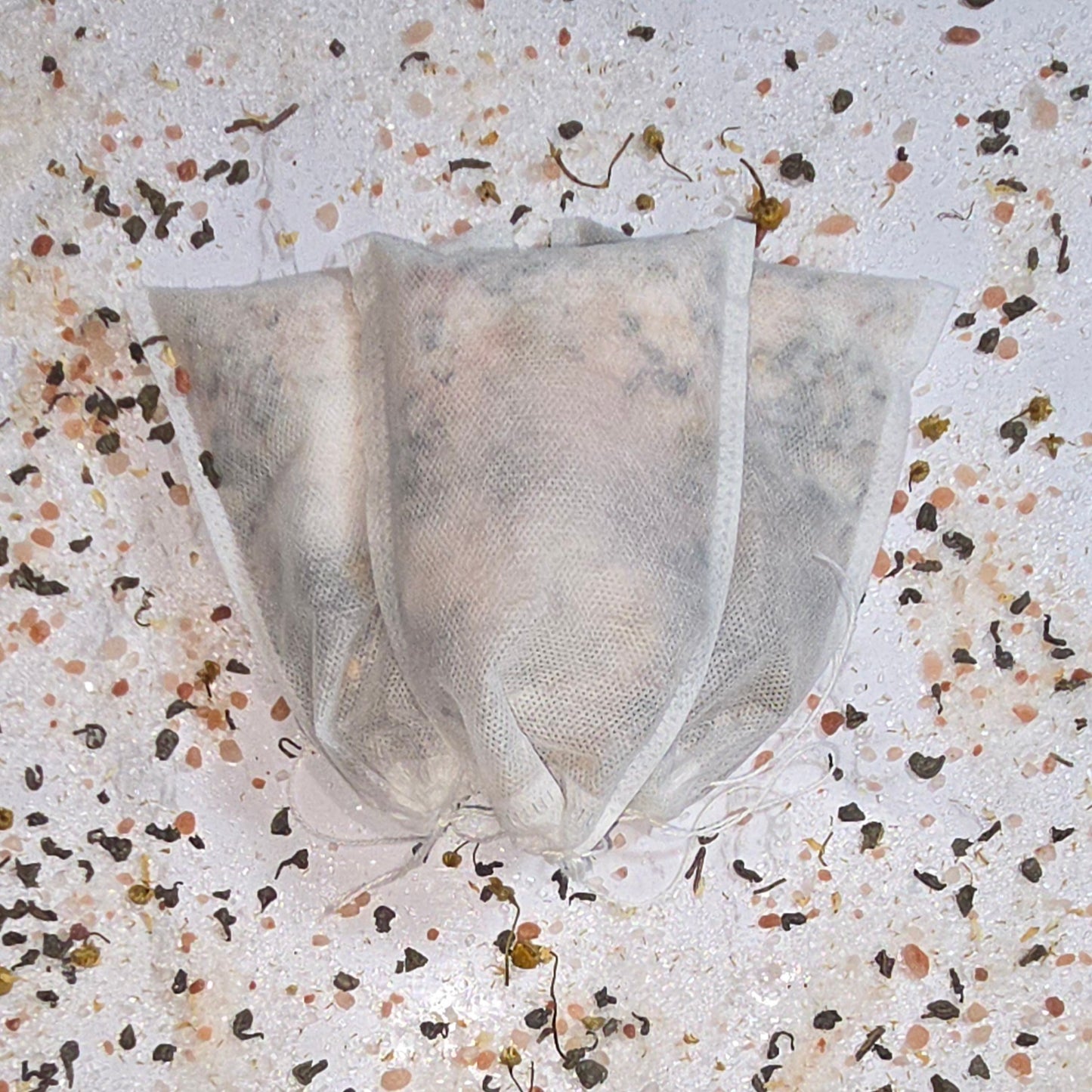 Green Tea & Chamomile Mineral Bath Tea